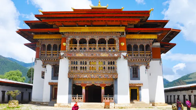 Gangtey Crane Valley — Phuentsholing, Thimphu, Punakha, Phobjikha, Paro
